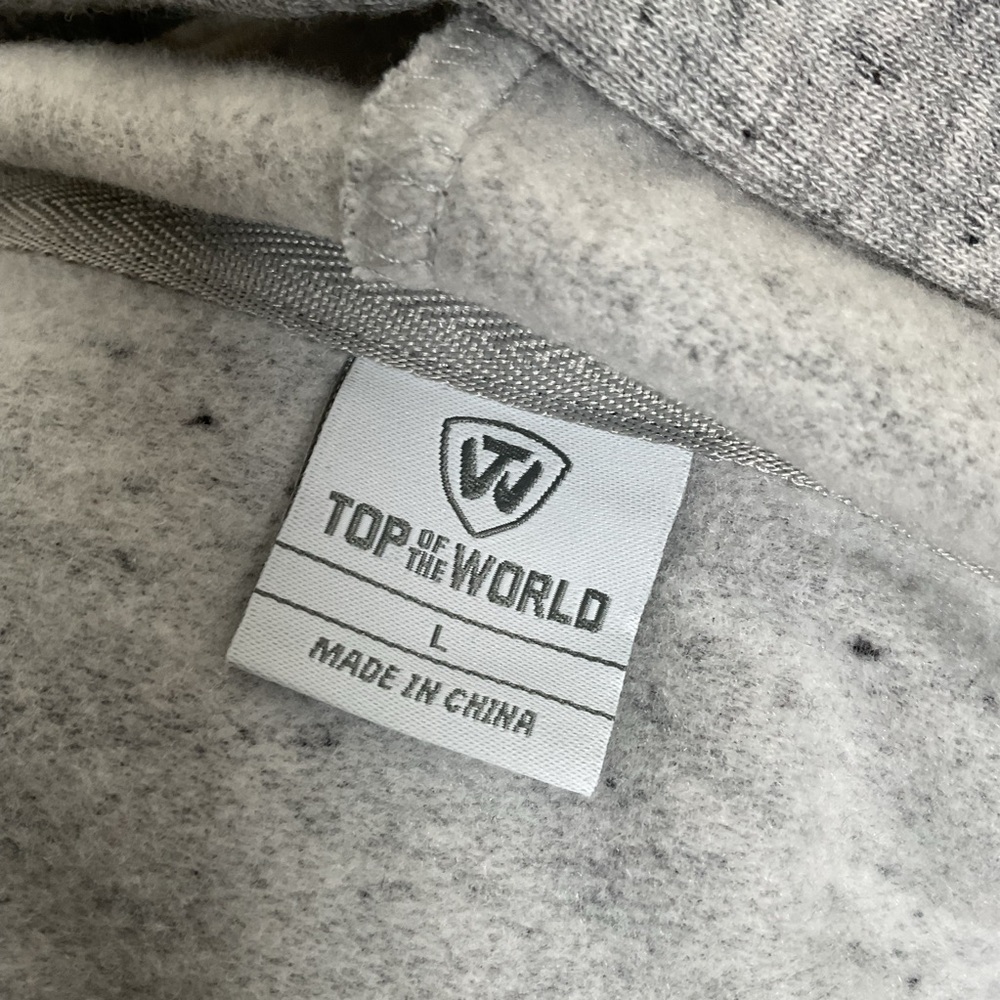 Top of the World Women's Penn State Panel Sleeve Cropped Hoodie Size Large NWT - Picture 7 of 9
